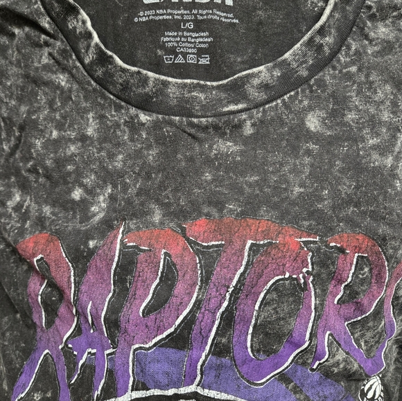 Toronto Raptors NBA T-Shirt - Large - Picture 4 of 4